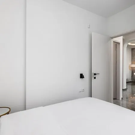 Mirror Luxury Penthouse * Thessaloníki