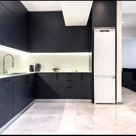 Mirror Luxury Penthouse * Thessaloníki